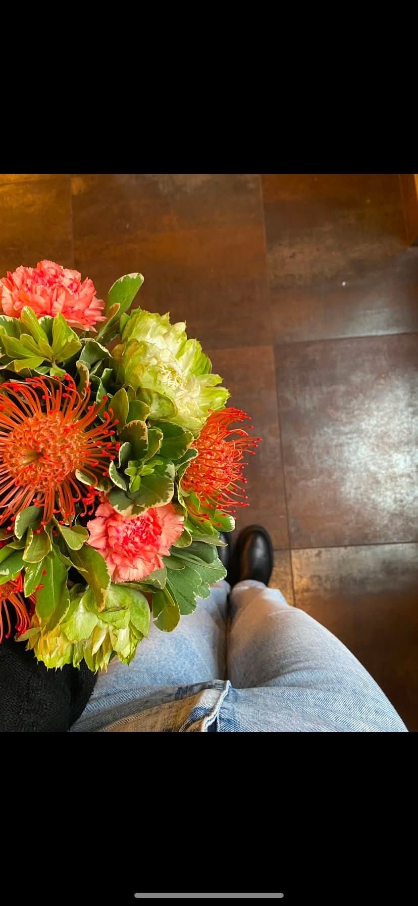 Création originale aux leucospermums